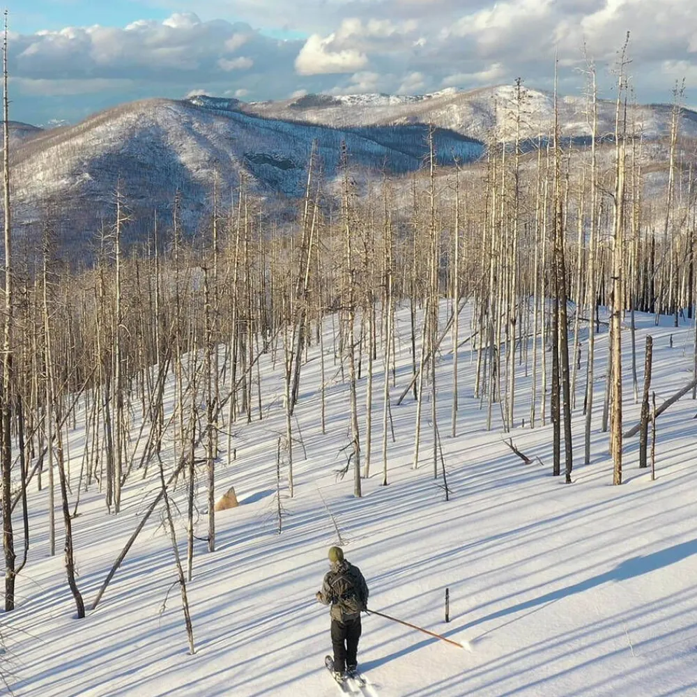 Altai Hiihtourheilu|liukulumikenkä Hok 145 cm + Pivot siteet