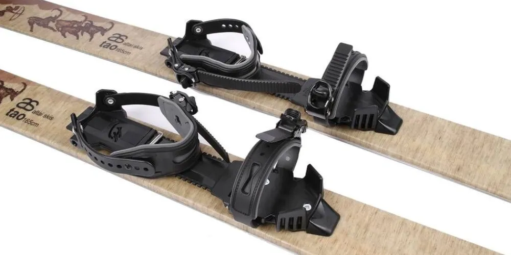 liukulumikenkä Tao 165 + Pivot siteet>Altai Clearance