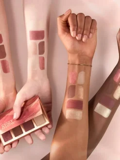 luomiväri Cozy Glow Eye & Cheek Palette><noscript><img width=