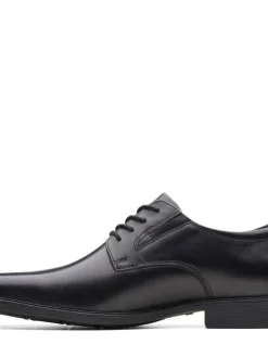 Clarks Pukukengät|pukukengät Tilden Plain Black