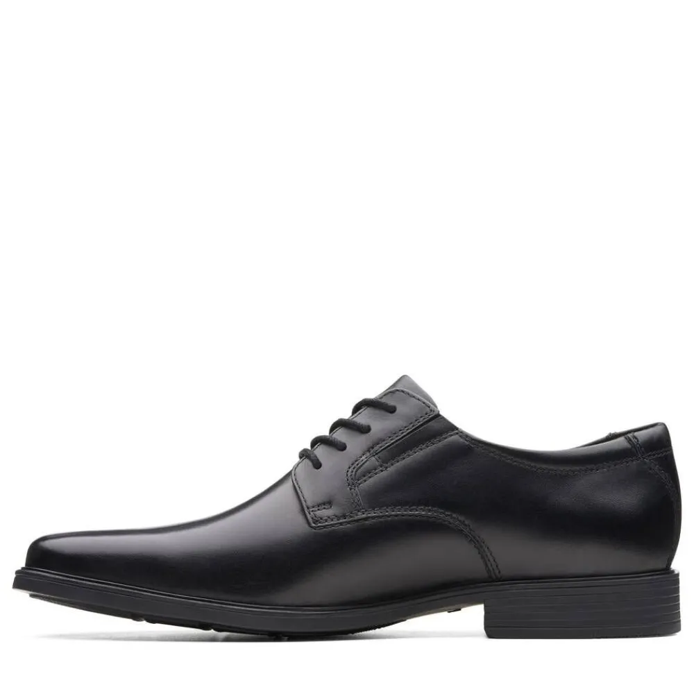 Clarks Pukukengät|pukukengät Tilden Plain Black