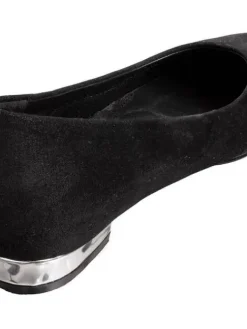 ballerinat R22-1-530><noscript><img width=