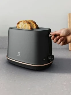 Electrolux Leivänpaahtimet Ja Grillit|Explore 7 leivänpaahdin E7T1-6BP
