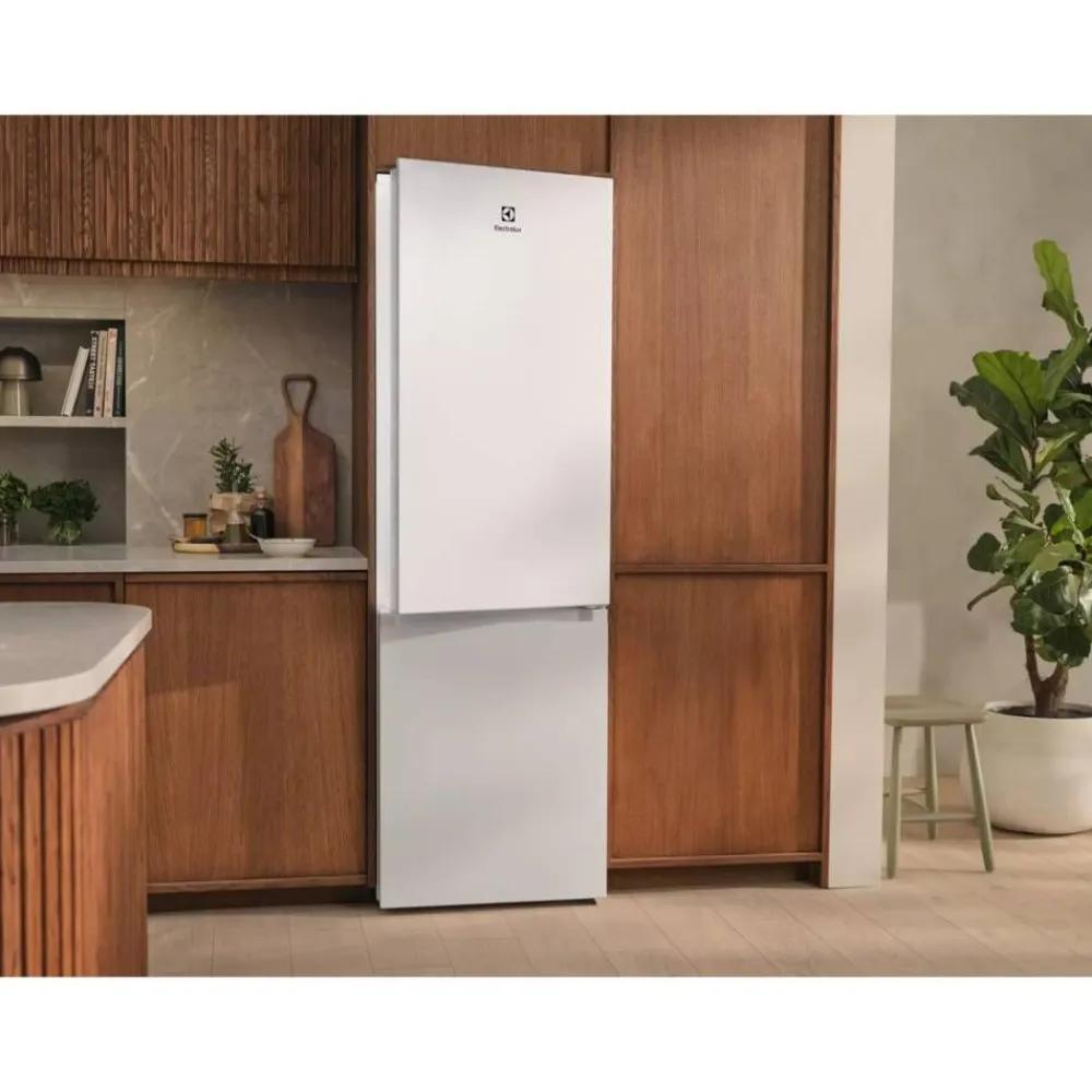 jääkaappipakastin LNT6MD32W>Electrolux Discount