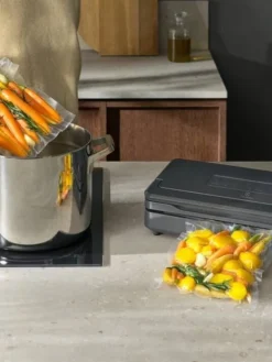 Electrolux Muut Keittiön Pienkoneet|tyhjiöpakkauslaitteen rullat 2 kpl EVSRR1