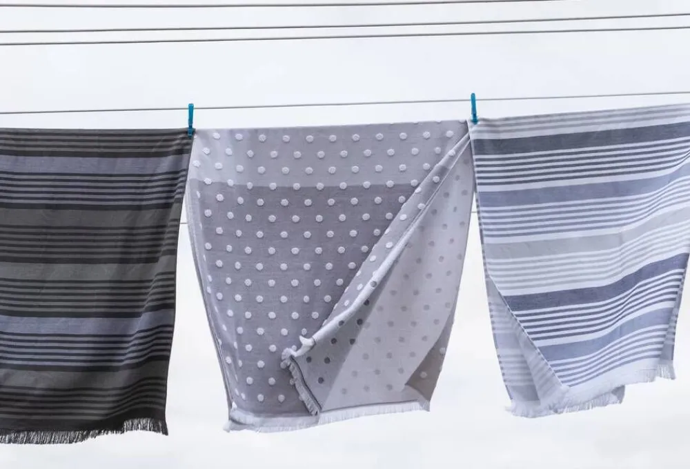Familon Kylpyhuone- Ja Saunatekstiilit|Kylpyhuone- Ja Saunatekstiilit|Hamam kylpypyyhe harmaa 90x180