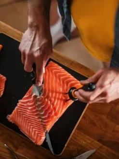 Fiskars Veitset Ja Leikkuulaudat|Functional Form fileointiveitsi 22 cm