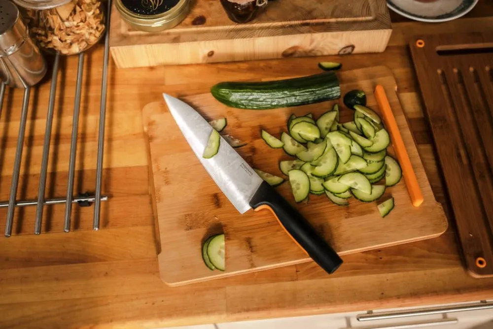 Fiskars Veitset Ja Leikkuulaudat|Functional Form kokinveitsi iso 20 cm