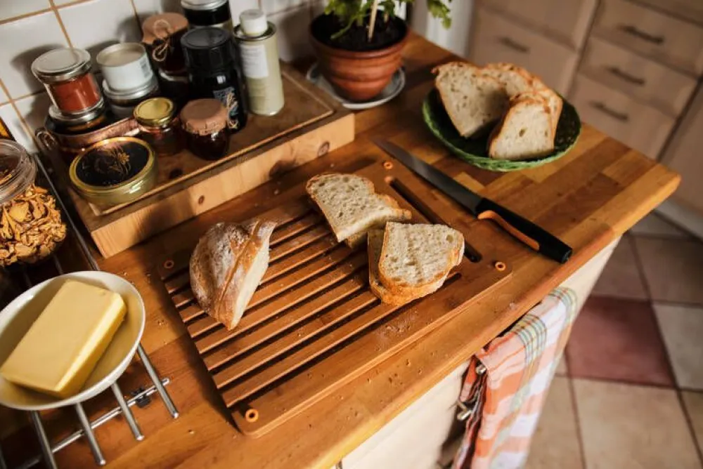 Fiskars Veitset Ja Leikkuulaudat|Functional Form leipälauta bambu