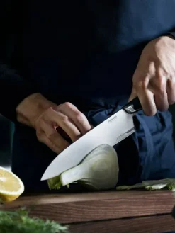 Fiskars Veitset Ja Leikkuulaudat|Taiten kokinveitsi iso 20 cm