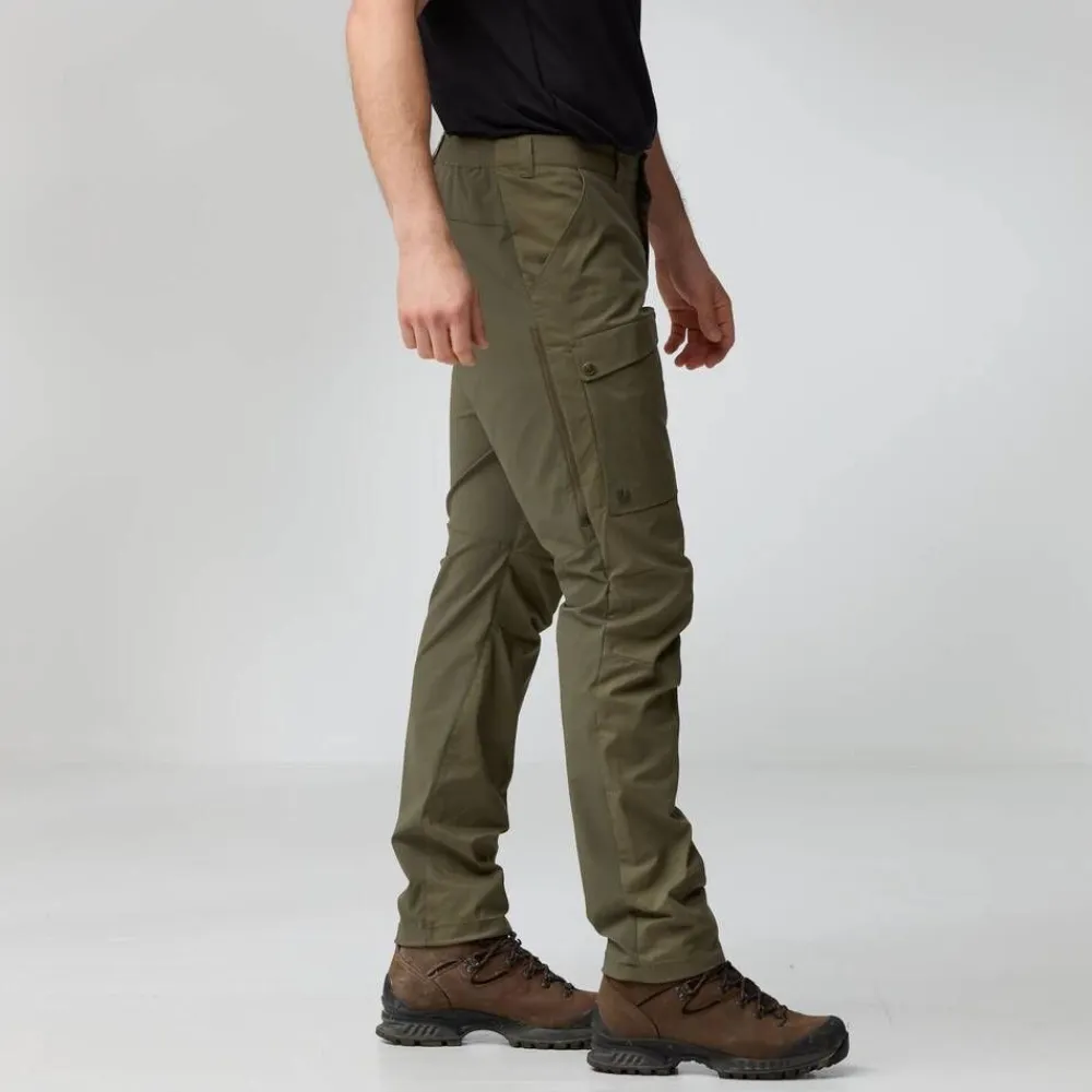 Fju00e4llru00e4ven Vaellus- Ja Metsästysvaatteet|Ulkoilu|Fjällräven housut Abisko Hybrid Trail Trs 550 Black