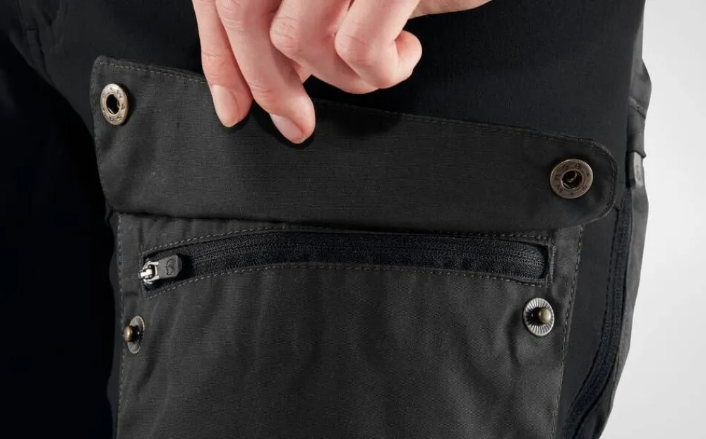 Fju00e4llru00e4ven Vaellus- Ja Metsästysvaatteet|Ulkoilu|Fjällräven housut Keb Trousers Curved Short W 550 Black