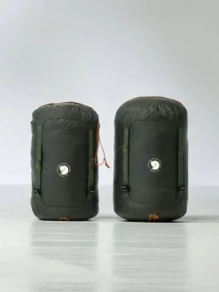 Fjällräven makuupussi Abisko Three Seasons W><noscript><img width=