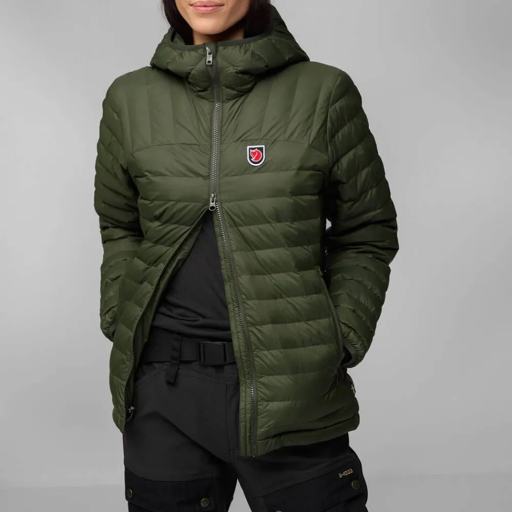 Fju00e4llru00e4ven Takit|Talvitakit|Fjällräven takki Expedition Lätt Hoodie W 614 Patina Green