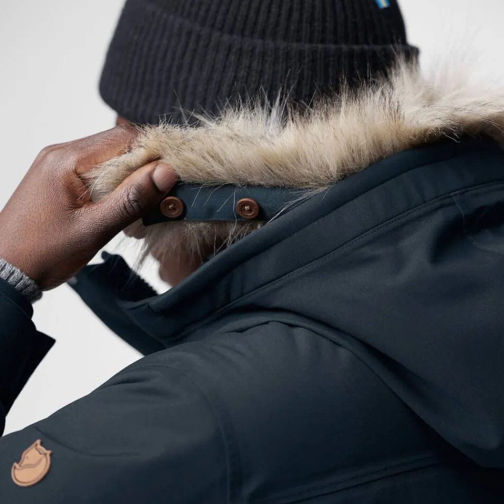 Fju00e4llru00e4ven Takit|Talvitakit|Fjällräven takki Nuuk Lite Parka 625 Laurel Green