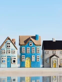 IB Laursen Lyhdyt Ja Kynttilänjalat|talolyhty Nyhavn keltainen ovi