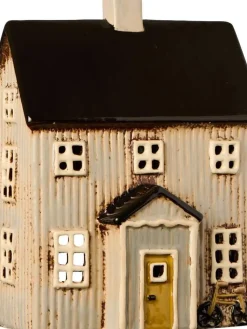 talolyhty Visby polkupyörä edessä ja musta katto>IB Laursen