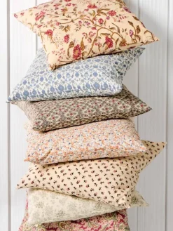 tyynynpäällinen Anette kukat oranssi/sininen><noscript><img width=