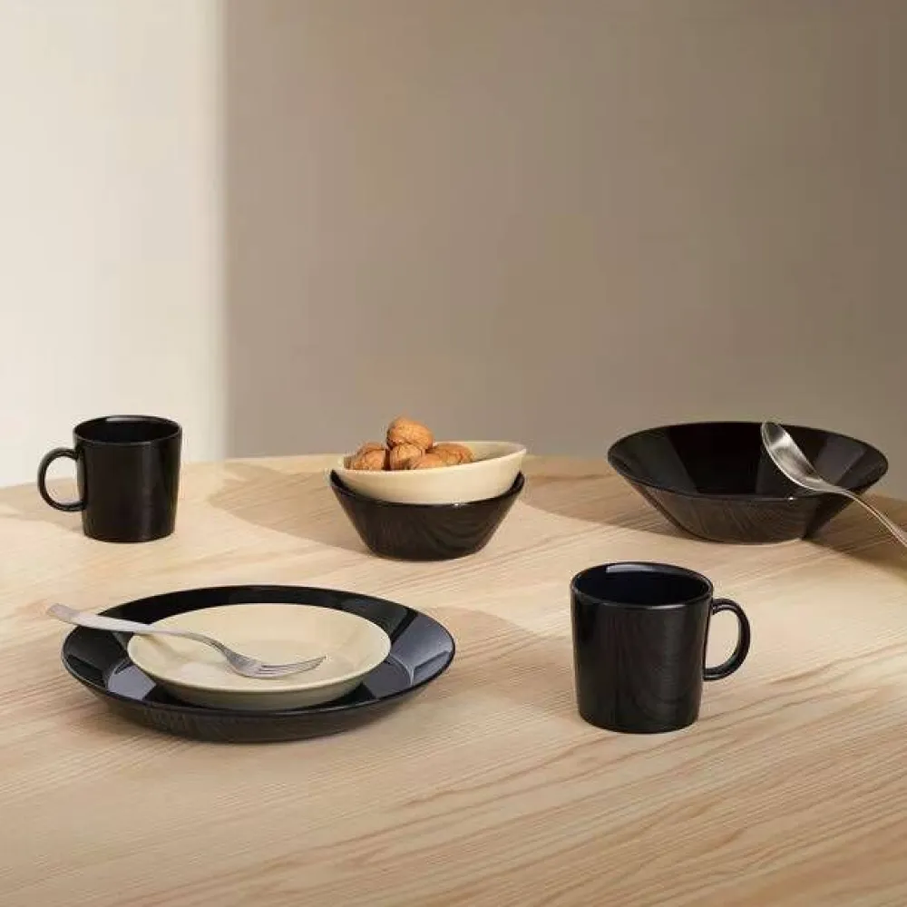 Iittala Astiat|Teema musta Lautanen 21 cm