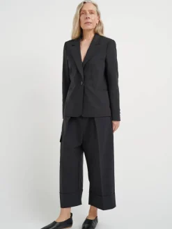 InWear Jakut, Bleiserit Ja Farkkutakit|jakku ZellaIW Classic short blazer Black 194008
