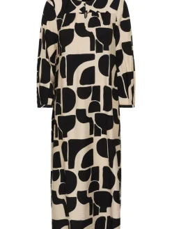 mekko Lynn><noscript><img width=