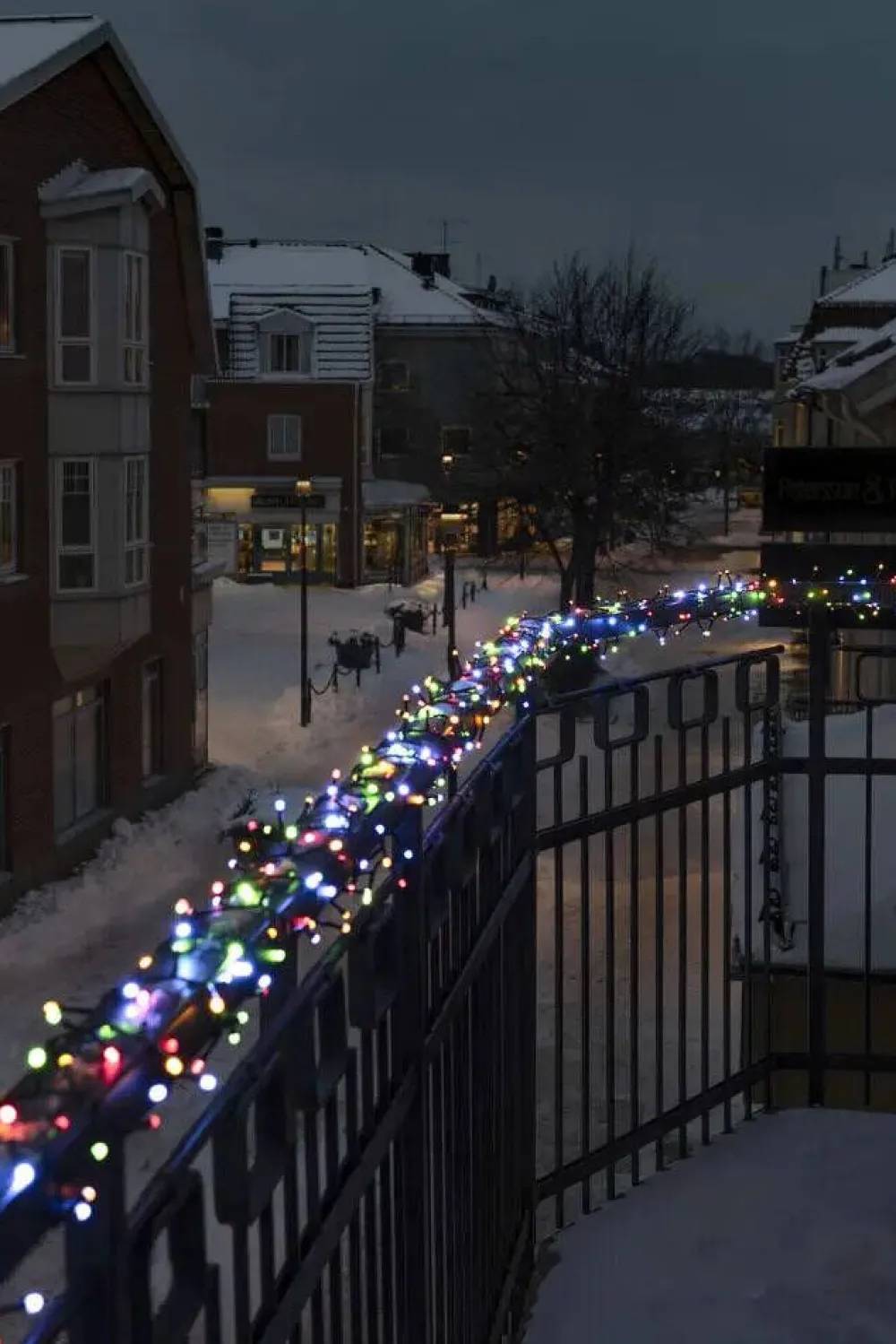 Konstsmide Koriste- Ja Kausivalot|LED-ulkovalosarja Cluster 400-os.
