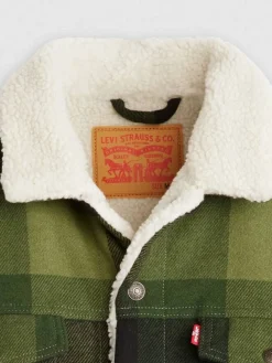 takki Relaxed Fit Plaid Trucker><noscript><img width=