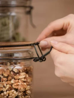 Maku Ruoansäilytys Ja Järjestys|säilytyspurkki patenttikannella 0,6L