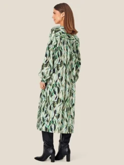 mekko MaNoemma><noscript><img width=