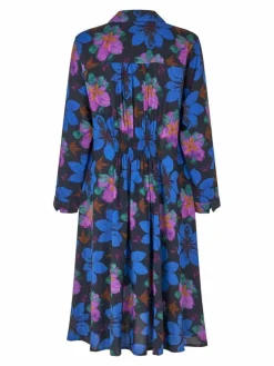 mekko Nancee><noscript><img width=