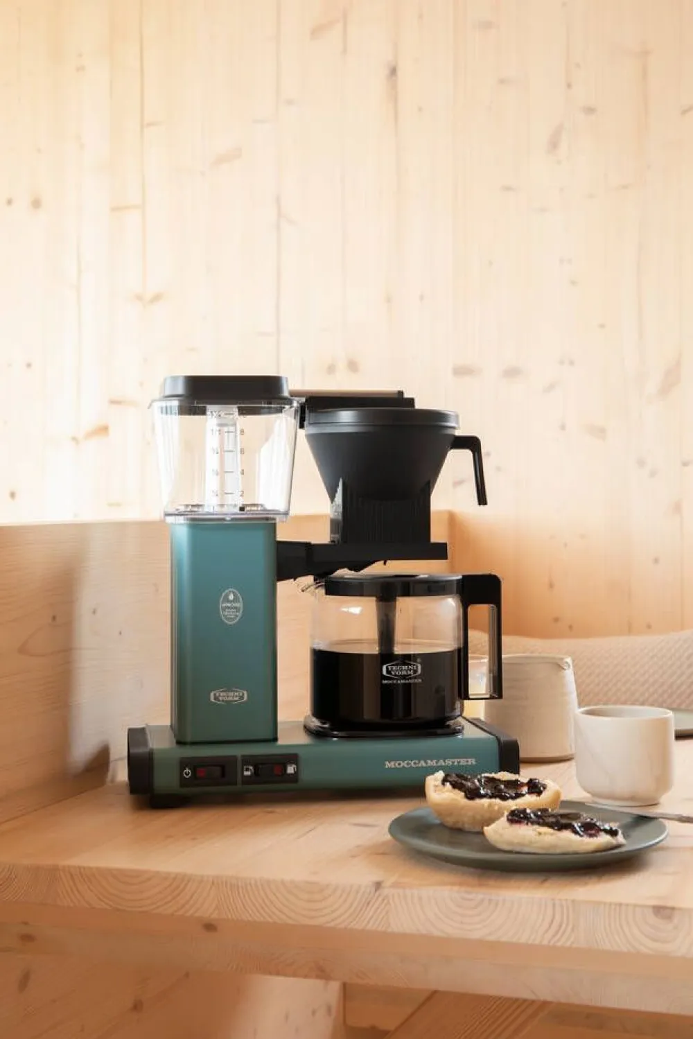 Moccamaster kahvinkeitin Optio The color of the year>