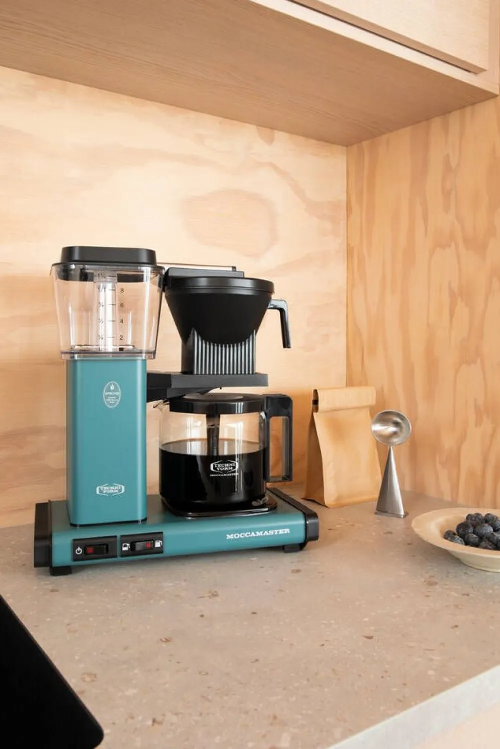 Moccamaster kahvinkeitin Optio The color of the year>