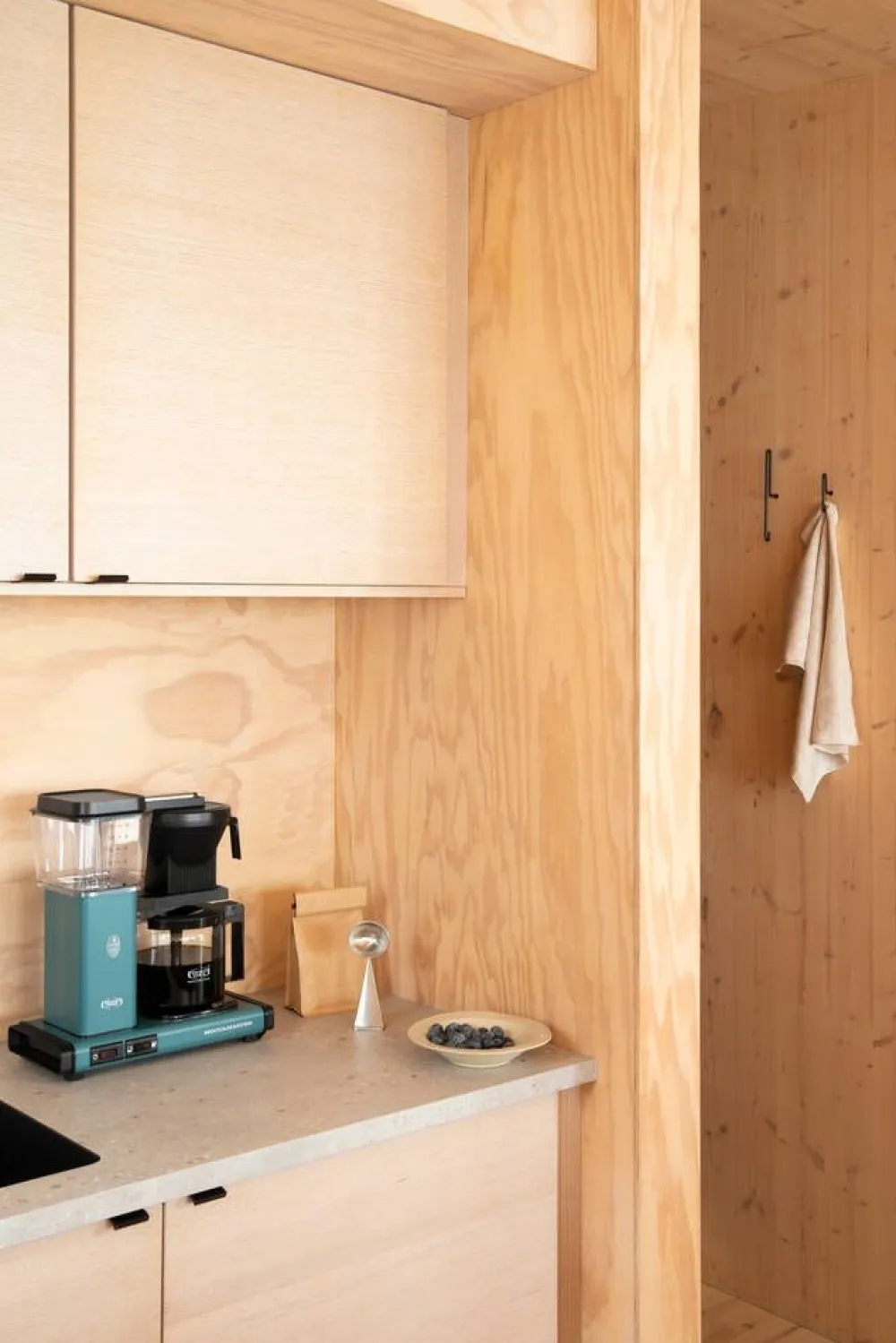Moccamaster kahvinkeitin Optio The color of the year>