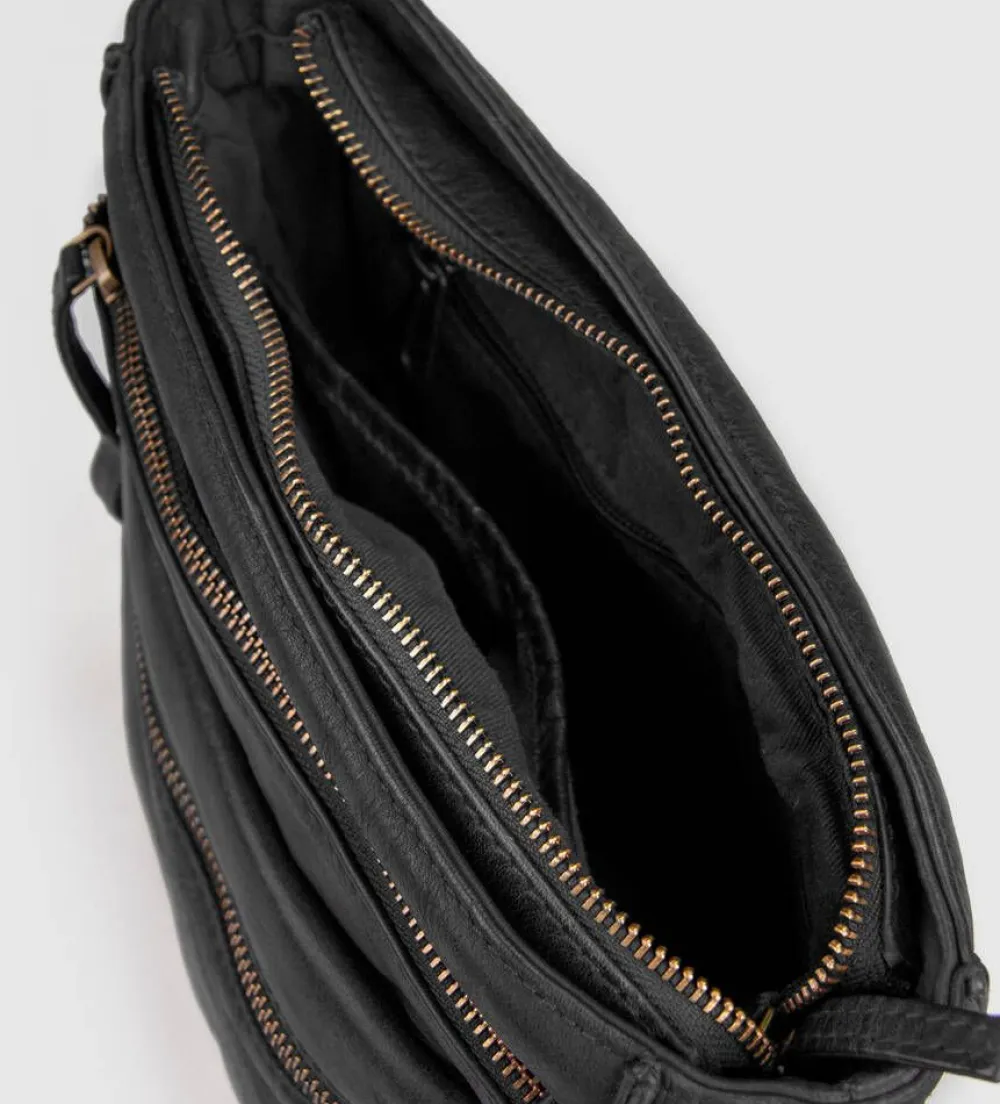 laukku Alpha Crossbody Black>Montana Sale