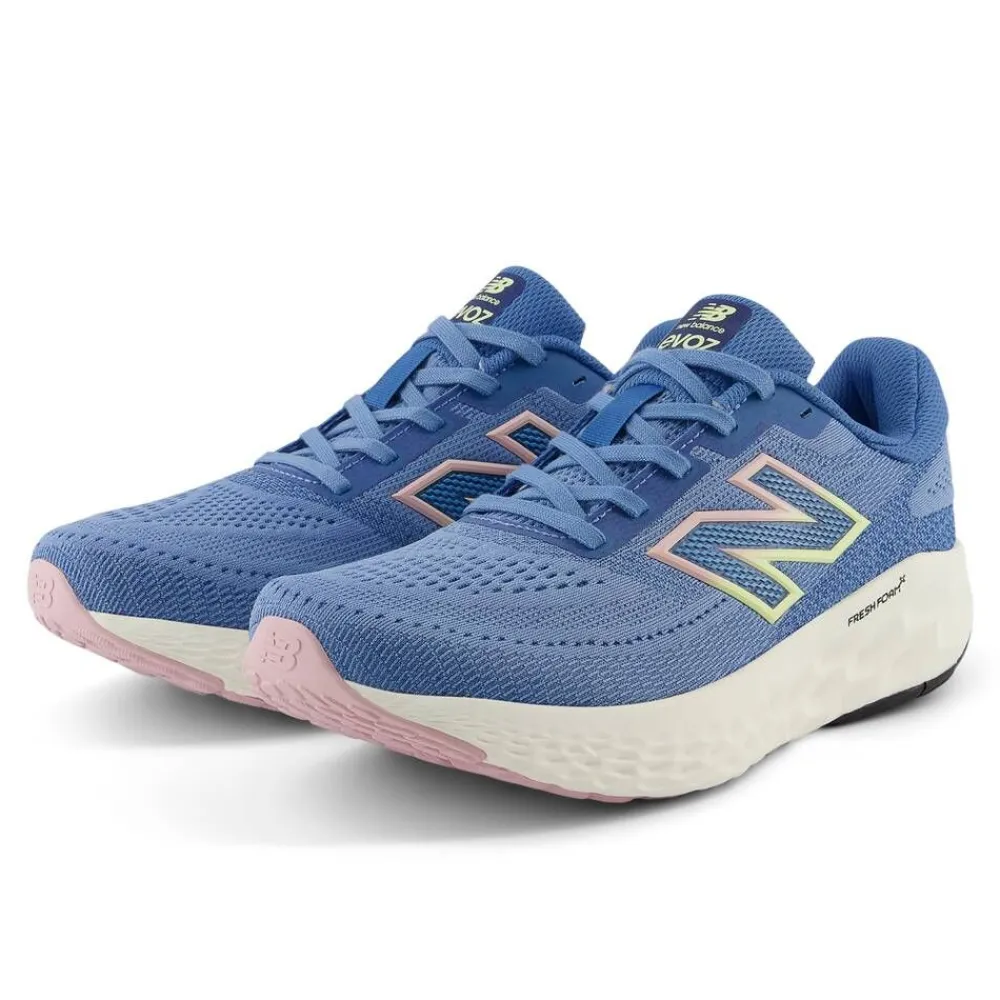juoksukengät FreshFoam Evoz v4 W>New Balance