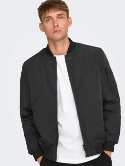 takki Onsjoshua Bomber><noscript><img width=