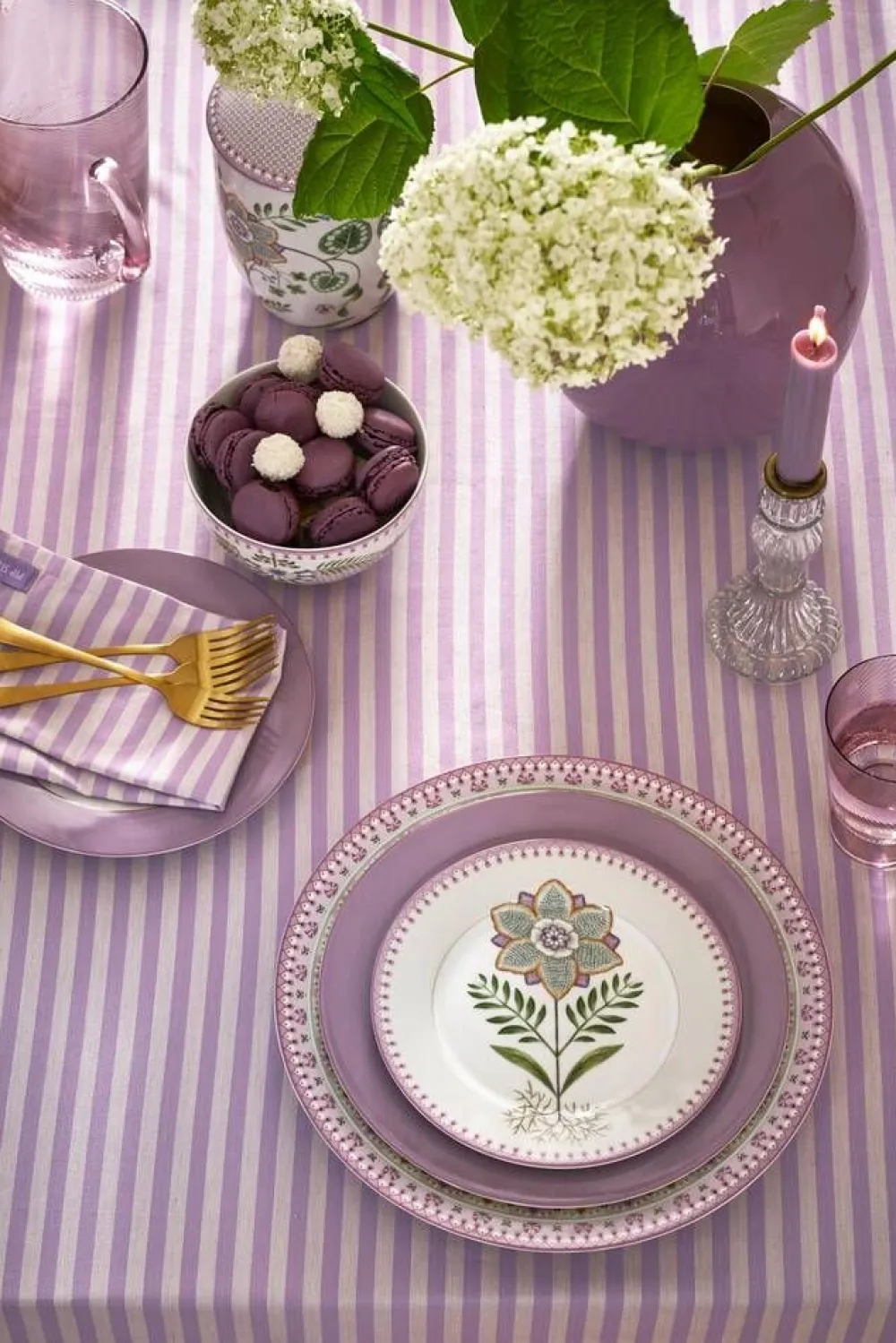 aamiaissetti Lily&Lotus>Pip Studio Hot