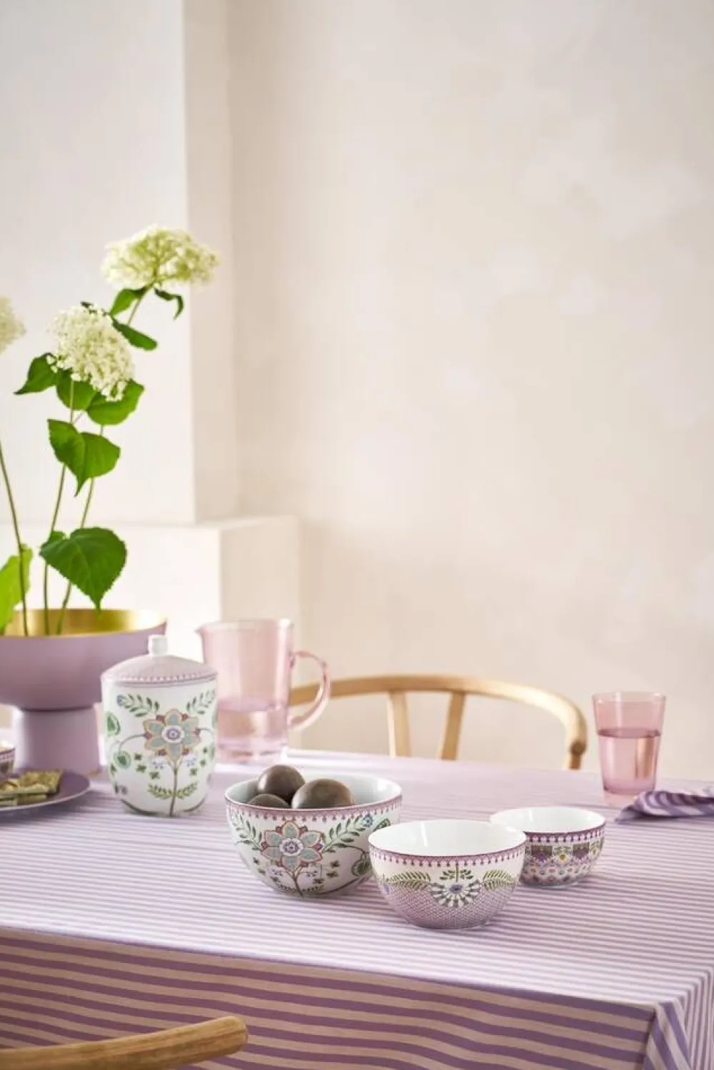 aamiaissetti Lily&Lotus>Pip Studio Hot