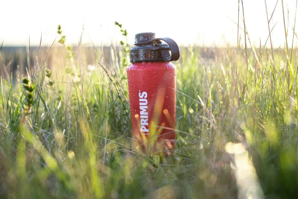 TrailBottle juomapullo 0.6 L teräs punainen>Primus Hot