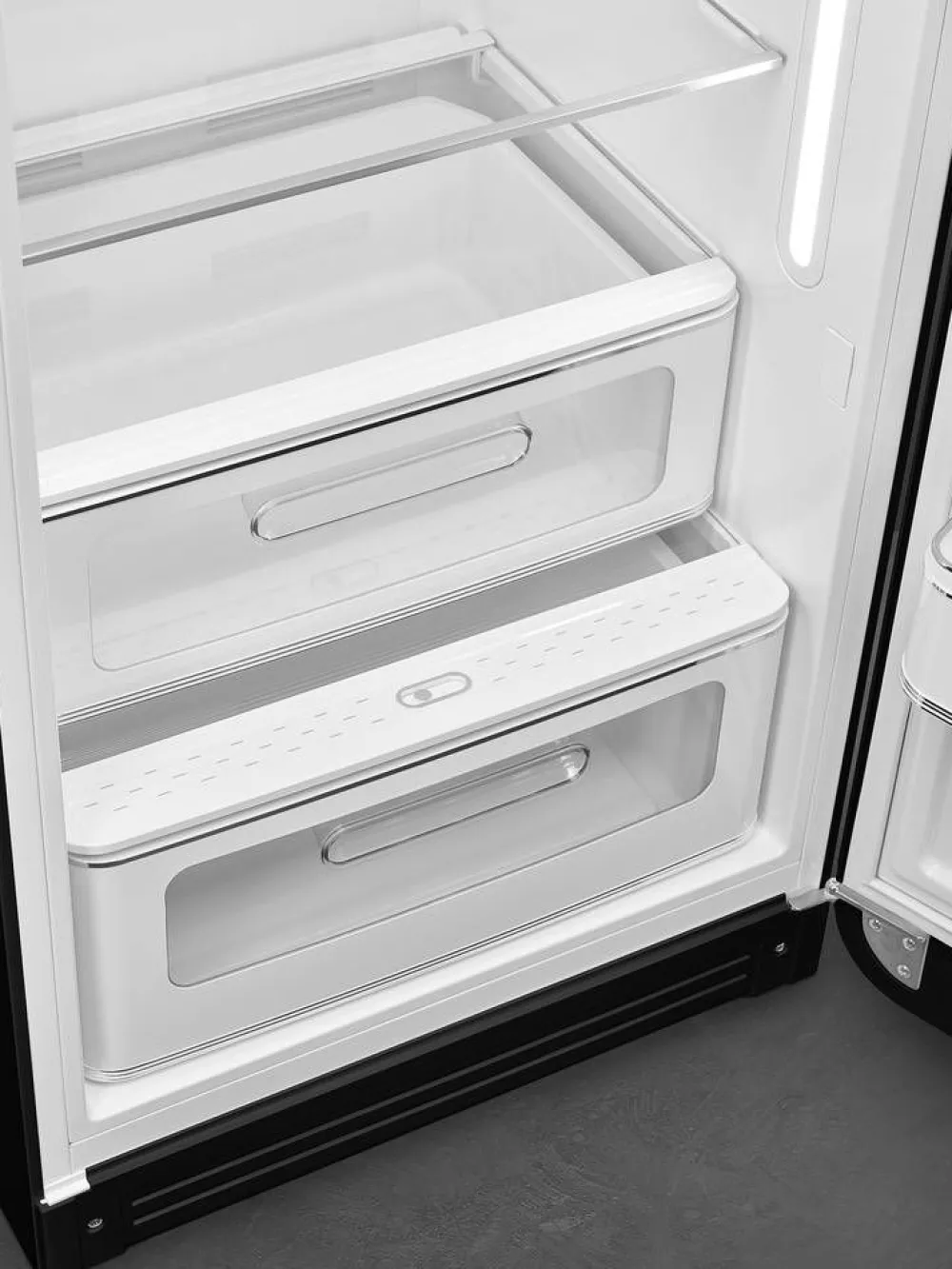 retrojääkaappi FAB28RBL5 153 cm, musta, oikea>Smeg Online