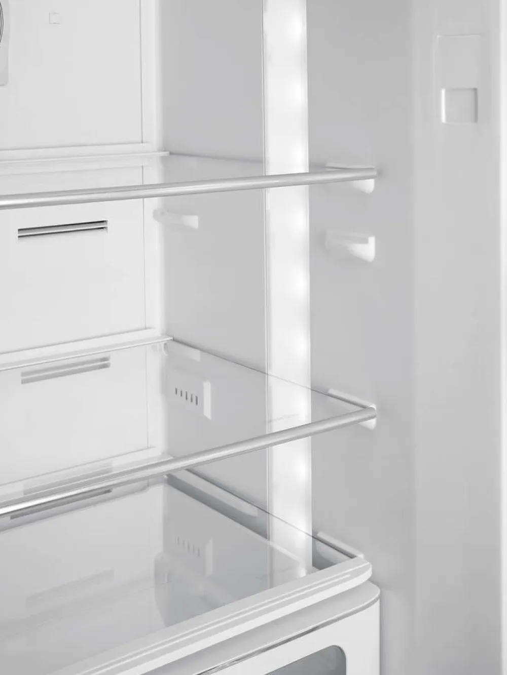 Smeg Jääkaapit Ja Pakastimet|retrojääkaappipakastin FAB32RPB5 pastellinsininen, oikea