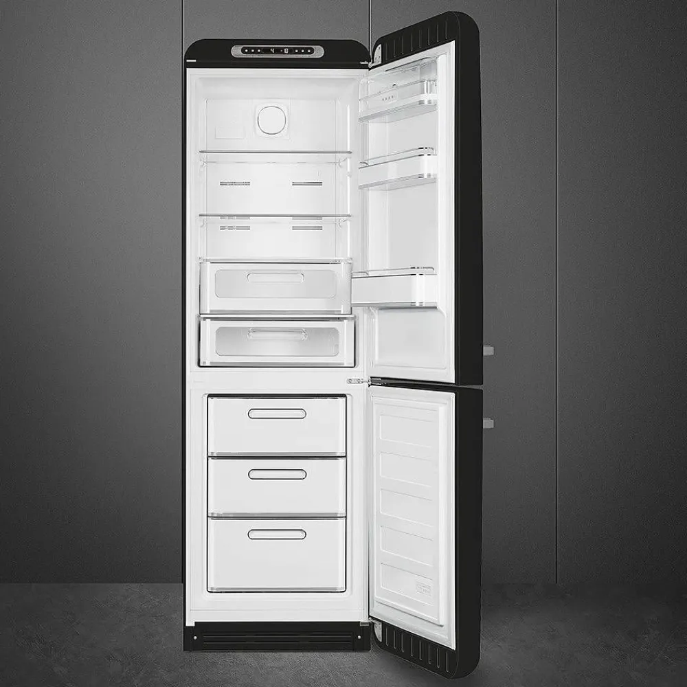 retrojääkaappipakastin FAB32RBL5 musta, oikea>Smeg Clearance