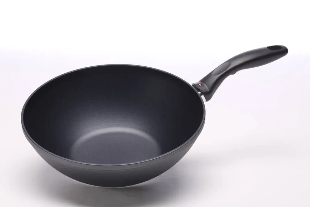 XD Wok + kansi 28 cm / 3,7 L induktio>Swiss Diamond Online