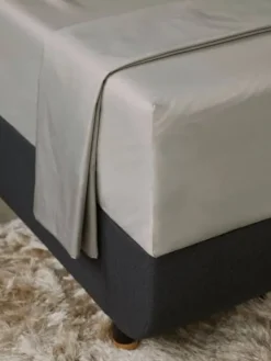 100x200x30 cm muotoonommeltu lakana Egyptian Cotton>TEMPUR New
