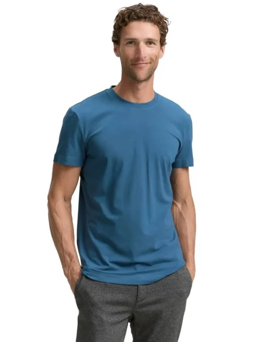 t-paita1047806  Fitted><noscript><img width=