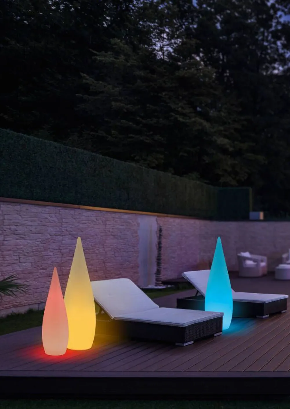 Trio Lighting Sisustusvalaisimet|LED lattiavalaisin Palmas 80 cm valkoinen RGBW