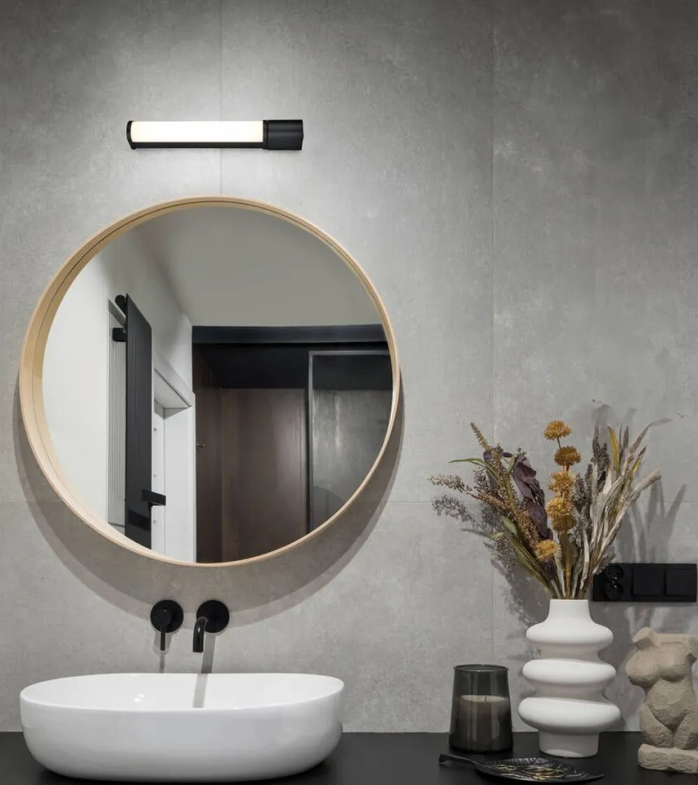 LED seinävalaisin Piera H2O 41 cm mattamusta>Trio Lighting Discount