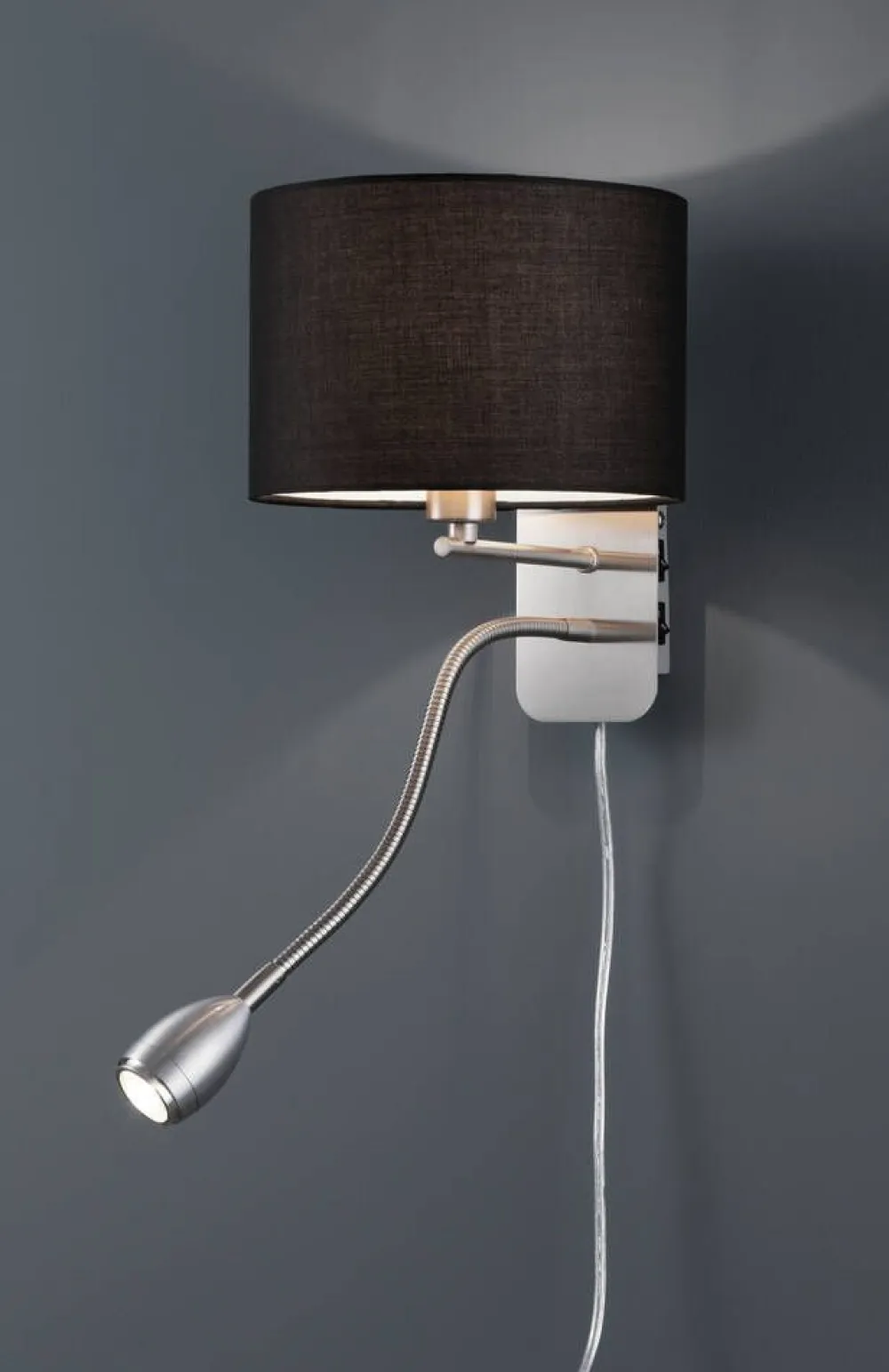 seinävalaisin Hotel lukuvalolla E14 + LED must>Trio Lighting Outlet