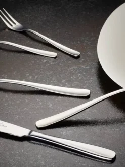 Liam Aterinsetti 30-os.>Villeroy&Boch Outlet