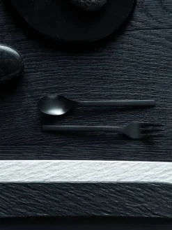 Villeroy&Boch Aterimet|Manufacture Rock aterinsetti 380x260x50mm musta 16-os.